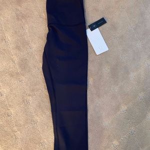 Lululemon Wunder Under Crop